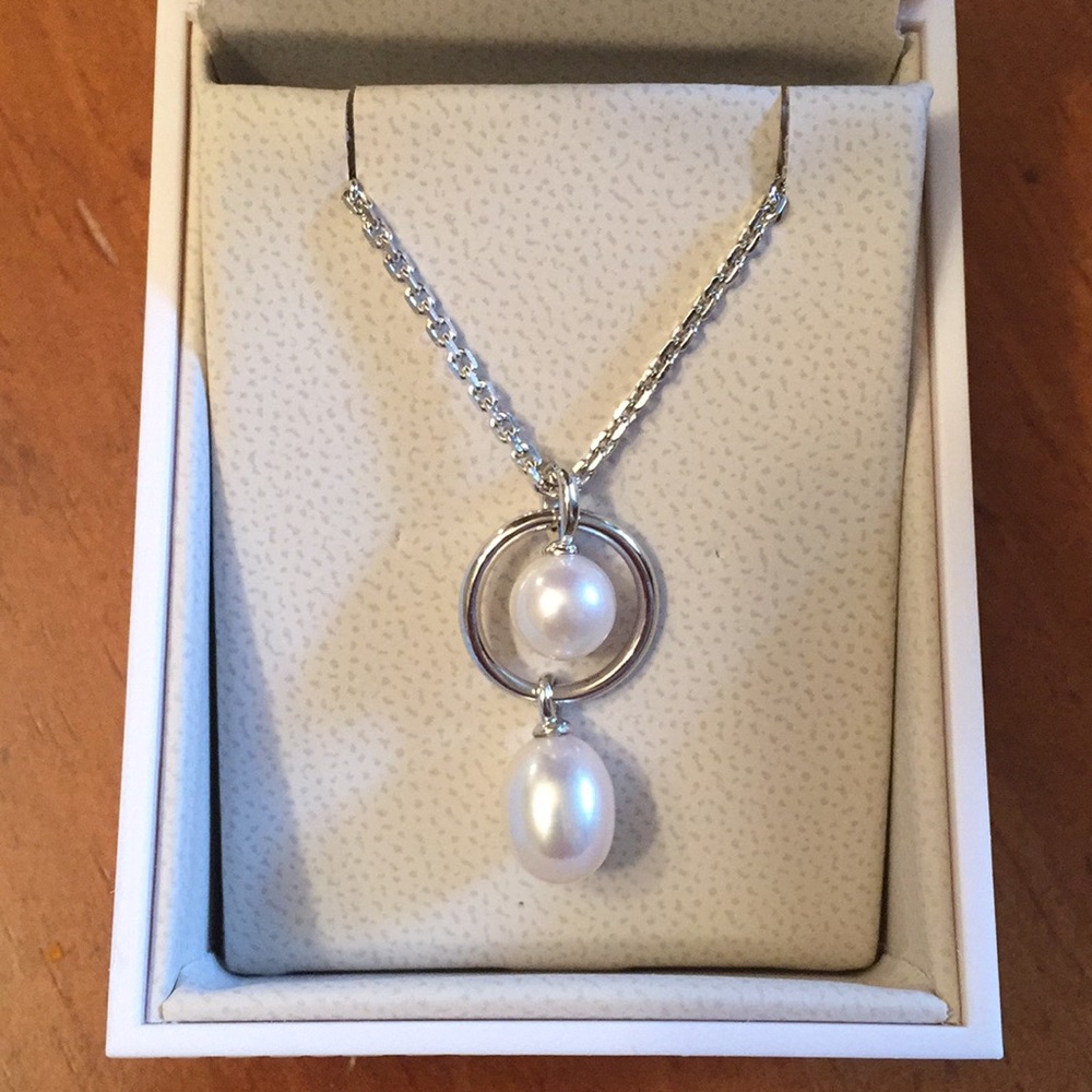 Elle Sterling Silver Necklace - Picture 2 of 5